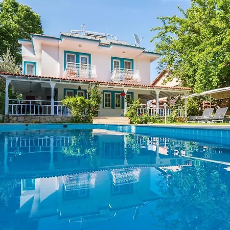 Calypso Cozy Suites (Adults Only) Rum i privatbostad Dalyan