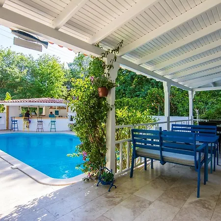 Calypso Cozy (adults Only) בית אירוח