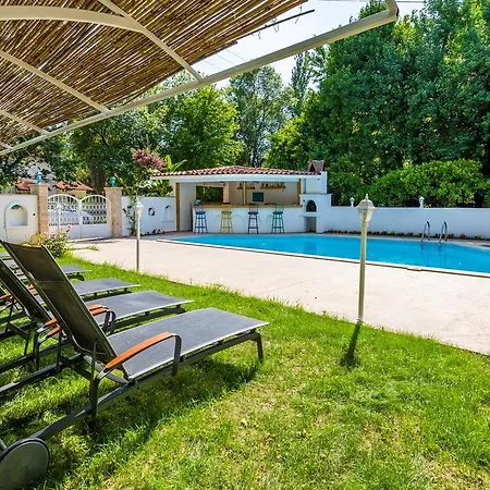 Calypso Cozy Suites (Adults Only) Hotel 4*