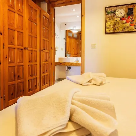 Hotel Calypso Cozy Suites (Adults Only)